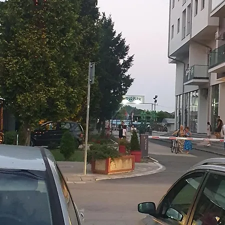 Apartment Nina 3 Akva Park Adr Stevana Ivanovica 1