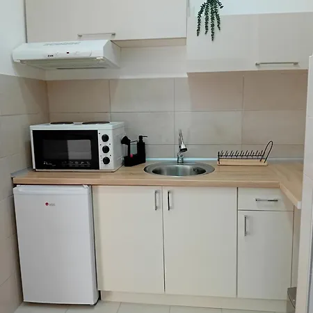 Nina 3 Akva Park Adr Stevana Ivanovica 1 Jagodina