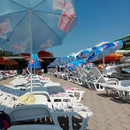 Nina 3 Akva Park Adr Stevana Ivanovica 1 Jagodina